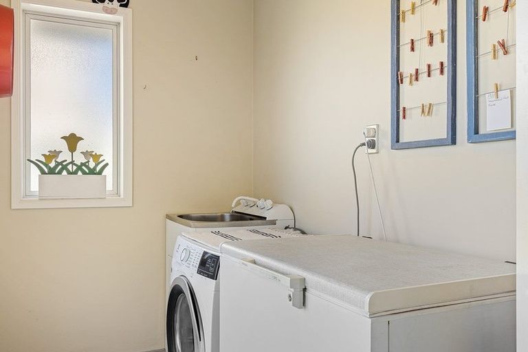 Photo of property in 10 Mcmahon Drive, Aidanfield, Christchurch, 8025