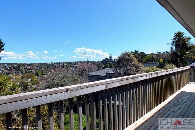 Photo of property in 1/38 Carlisle Road, Browns Bay, Auckland, 0630