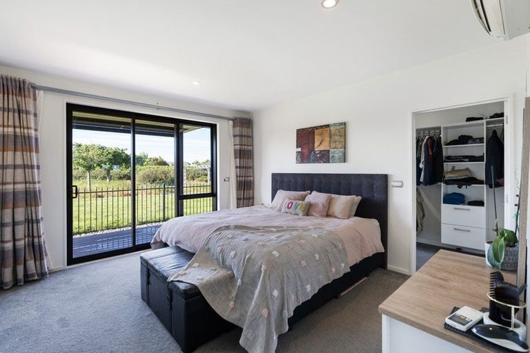 Photo of property in 14 Mariposa Crescent, Aidanfield, Christchurch, 8025