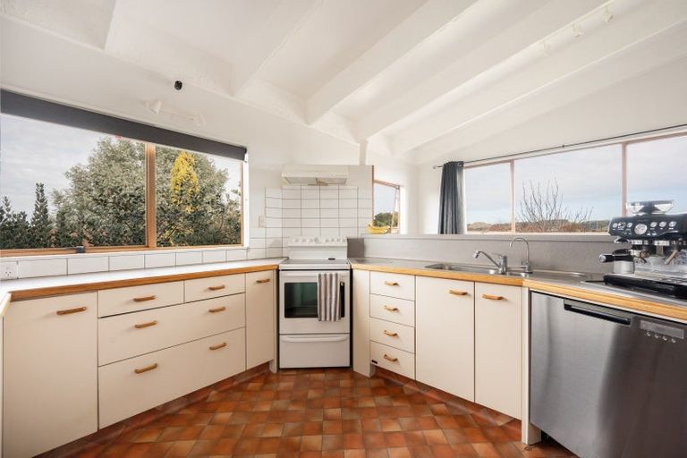 Photo of property in 14 Konini Crescent, Pirimai, Napier, 4112