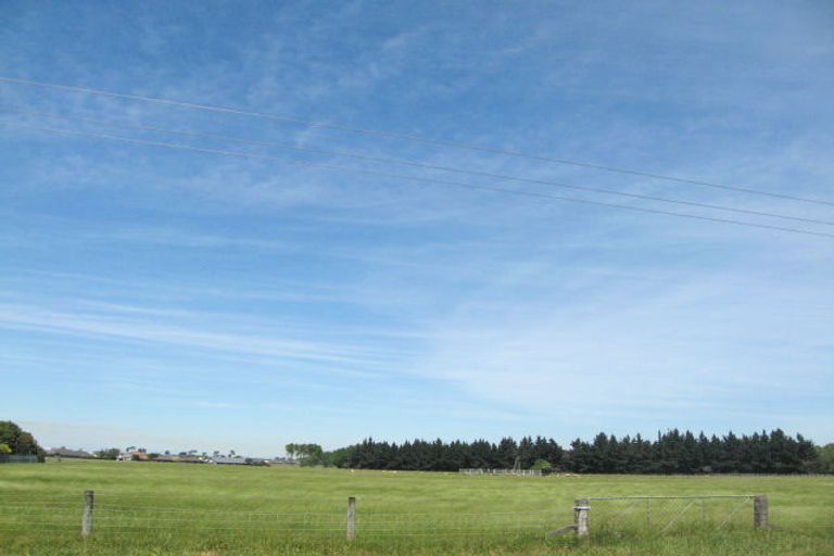 Photo of property in 135 Maddisons Road, Templeton, Christchurch, 8042