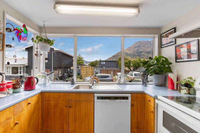 Photo of property in 27b Robertson Street, Frankton, Queenstown, 9300