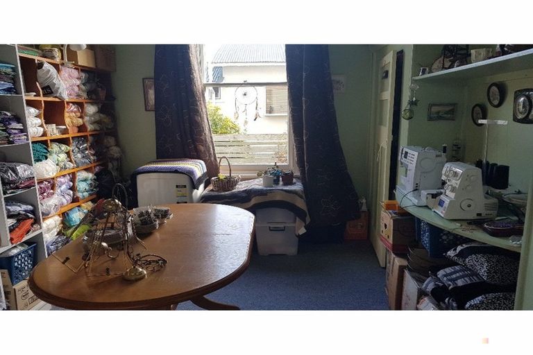 Photo of property in 15 Coronation Street, Waimate, 7924