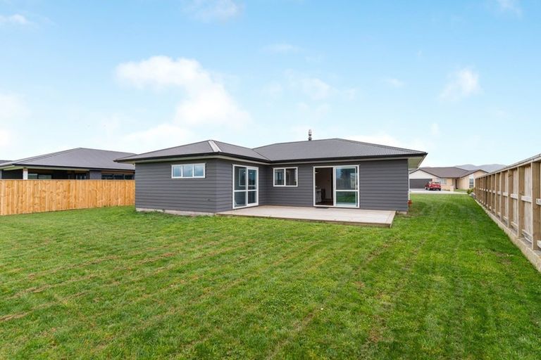 Photo of property in 38 Feist Street, Carterton, 5713