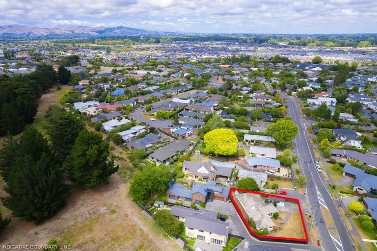 Photo of property in 58 Waitikiri Drive, Parklands, Christchurch, 8083