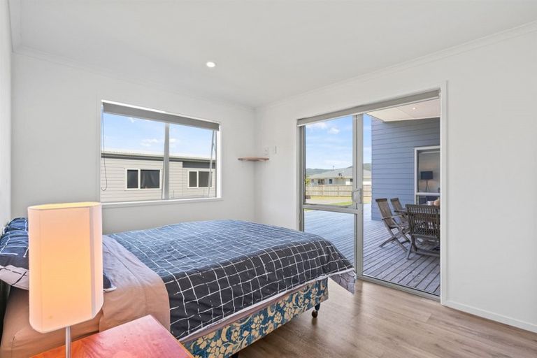 Photo of property in 4b Beachcomber Road, Mangawhai Heads, Mangawhai, 0505