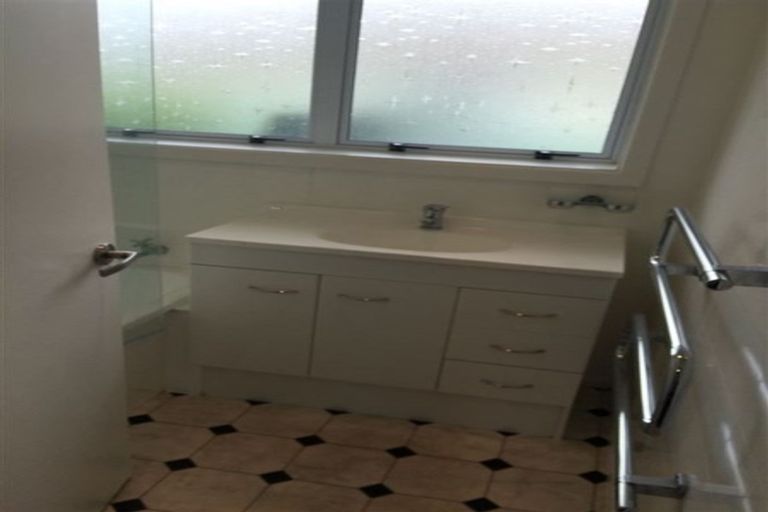 Photo of property in 11 Stackhouse Avenue, Bishopdale, Christchurch, 8053