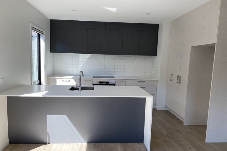 Photo of property in 12 Mulholland Drive, Jacks Point, 9371