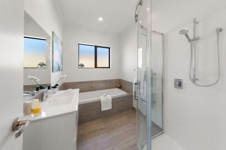 Photo of property in 6 Wingfield Road, Pokeno, 2402