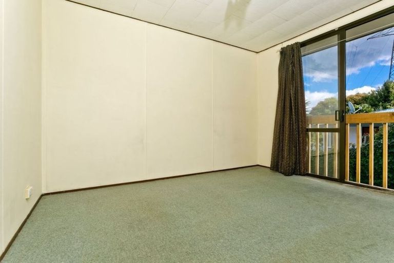 Photo of property in 2/11 Leonard Road, Mount Wellington, Auckland, 1060