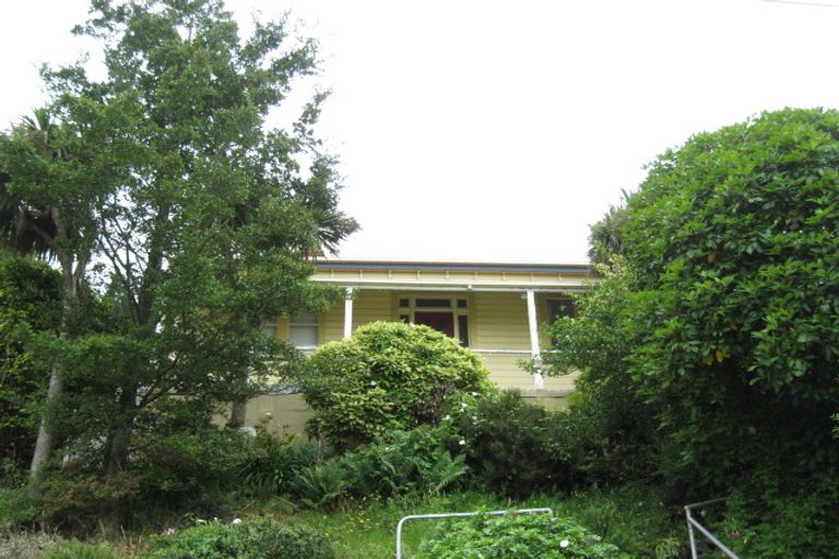 Photo of property in 34 Cunningham Terrace, Lyttelton, 8082