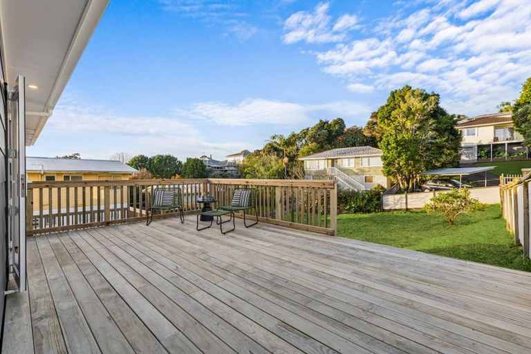 Photo of property in 56 Stott Avenue, Birkdale, Auckland, 0626