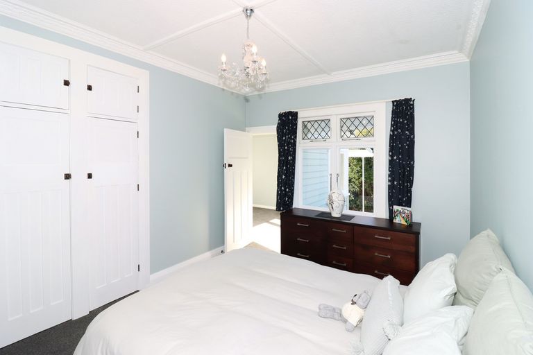 Photo of property in 10 Garrison Street, Carterton, 5713