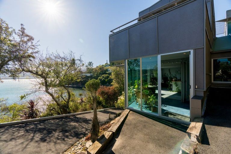 Photo of property in 155 Portobello Road, Vauxhall, Dunedin, 9013