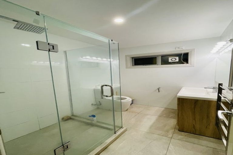 Photo of property in 15 Evelina Lane, Flat Bush, Auckland, 2019