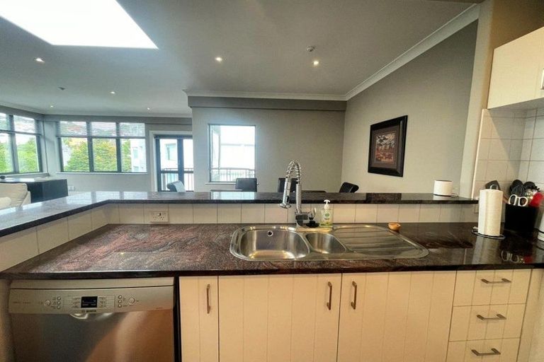 Photo of property in Kelvin House, 8c/16 The Terrace, Wellington Central, Wellington, 6011