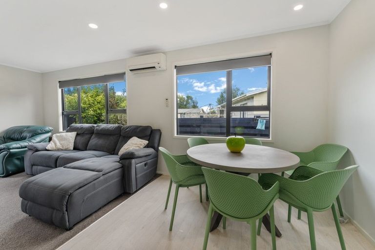 Photo of property in 14b Cypress Grove, Paraparaumu, 5032