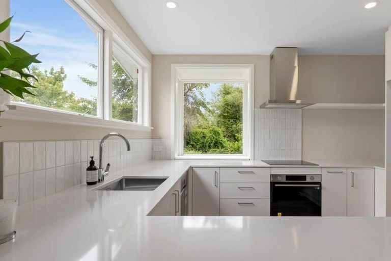 Photo of property in 65 Parkstone Avenue, Ilam, Christchurch, 8041