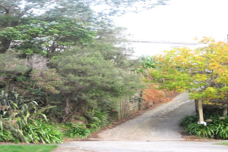 Photo of property in 53 Lowry Crescent, Stokes Valley, Lower Hutt, 5019