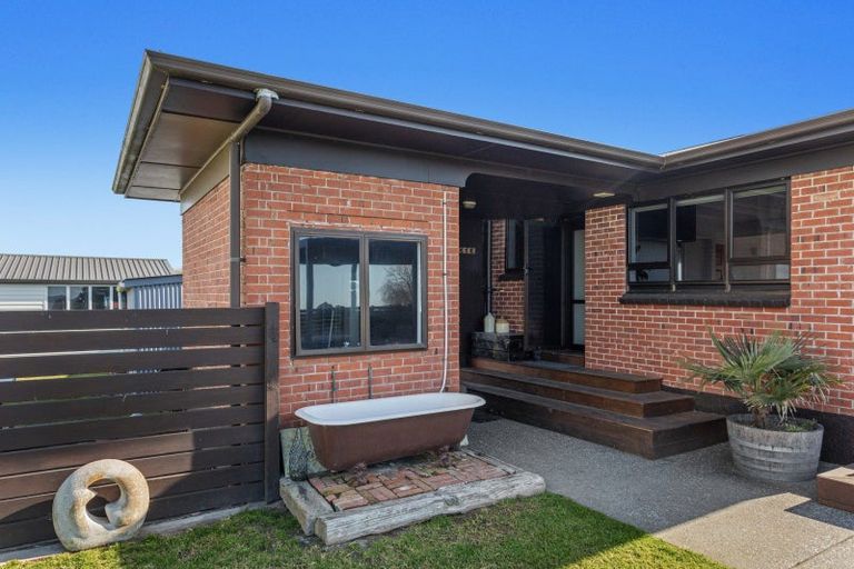 Photo of property in 97 East Bank Road, Edgecumbe, Whakatane, 3193