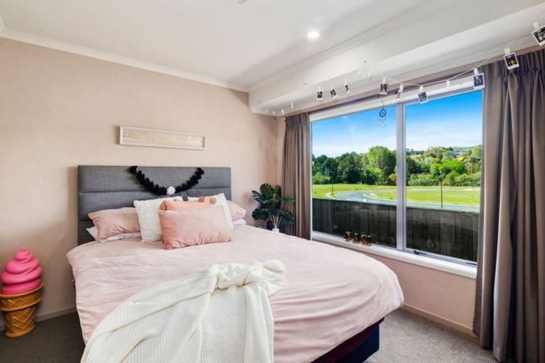 Photo of property in 40 Baxendale Drive, Matipo Heights, Rotorua, 3015