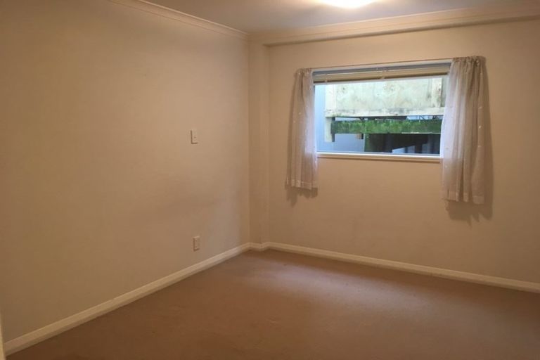Photo of property in Monvie Apartments, 112/15 Holland Street, Te Aro, Wellington, 6011