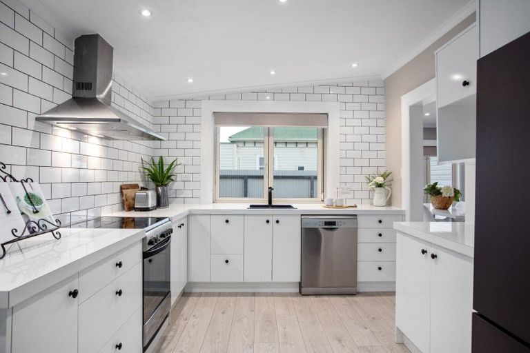 Photo of property in 6 Herbert Road, Te Hapara, Gisborne, 4010