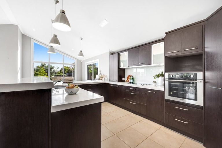 Photo of property in 11 Evelyn Road, Cockle Bay, Auckland, 2014