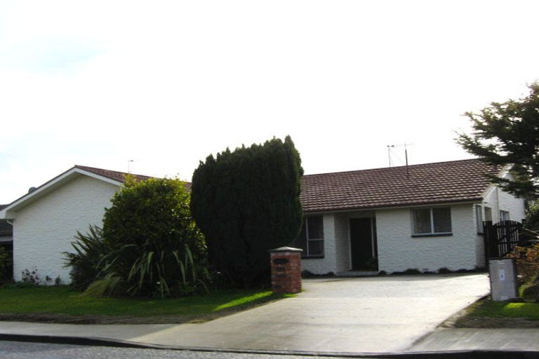 Photo of property in 122 Gladstone Terrace, Gladstone, Invercargill, 9810