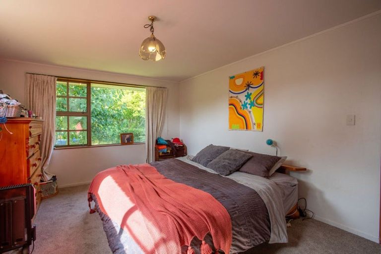 Photo of property in 8 Ameku Road, Raetihi, 4632