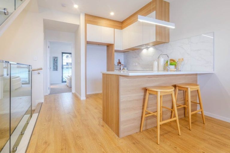 Photo of property in 406b Hibiscus Coast Highway, Orewa, 0931