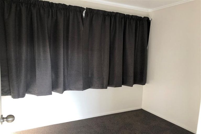 Photo of property in 28 Birdwood Road, Pukekohe, 2120