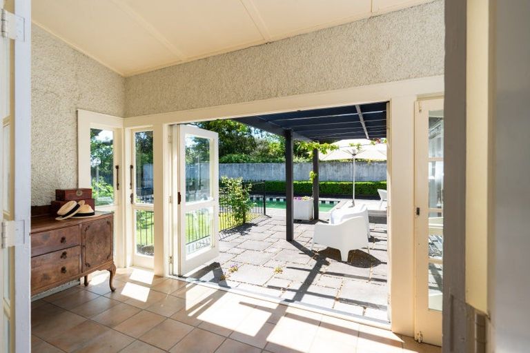 Photo of property in 54 Iona Road, Havelock North, 4130