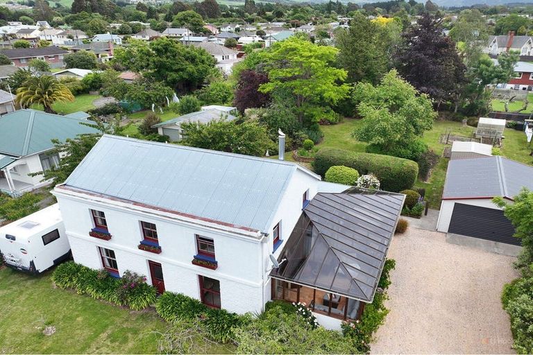 Photo of property in 10 Naylor Street, Waimate, 7924