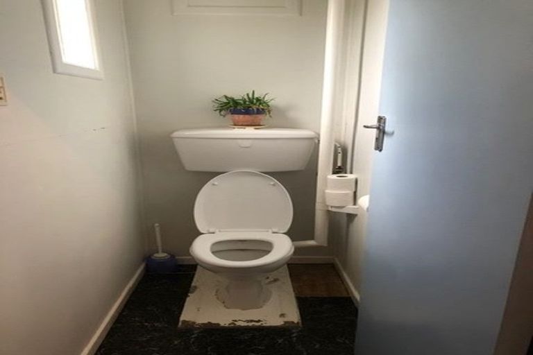 Photo of property in 6 Erskine Street, Tuatapere, 9620