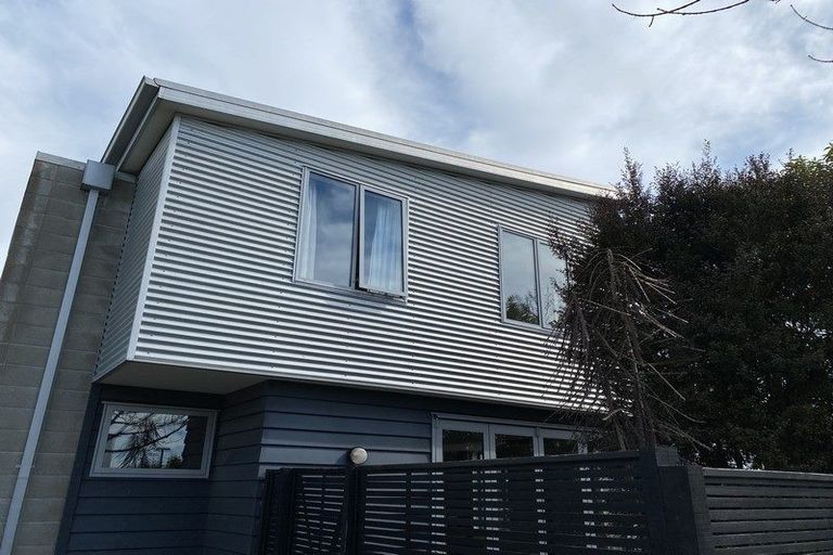 Photo of property in 73 Bishop Street, St Albans, Christchurch, 8014