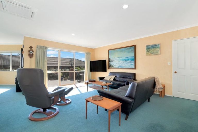 Photo of property in 18 Diamond Head, Hairini, Tauranga, 3112