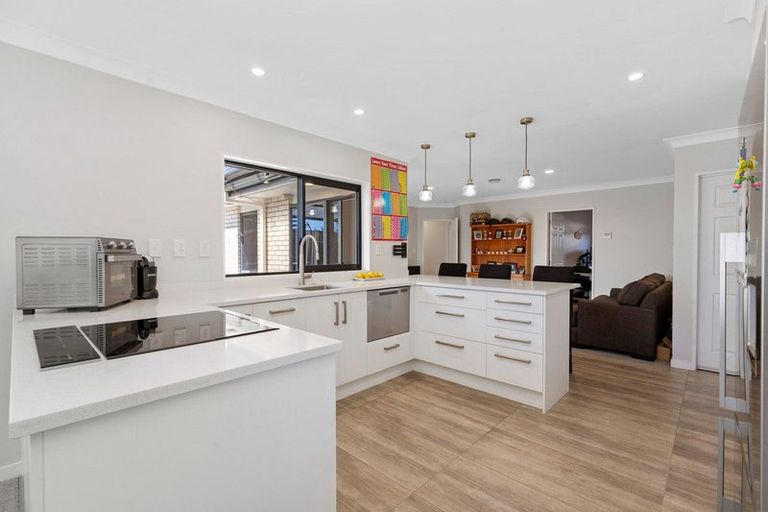 Photo of property in 39 Donnington Place, Bethlehem, Tauranga, 3110