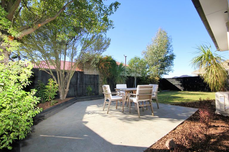 Photo of property in 422 Bower Avenue, Parklands, Christchurch, 8083