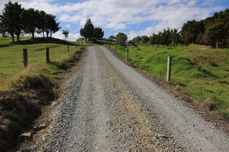 Photo of property in 562b Waimate Road North, Kerikeri, 0293