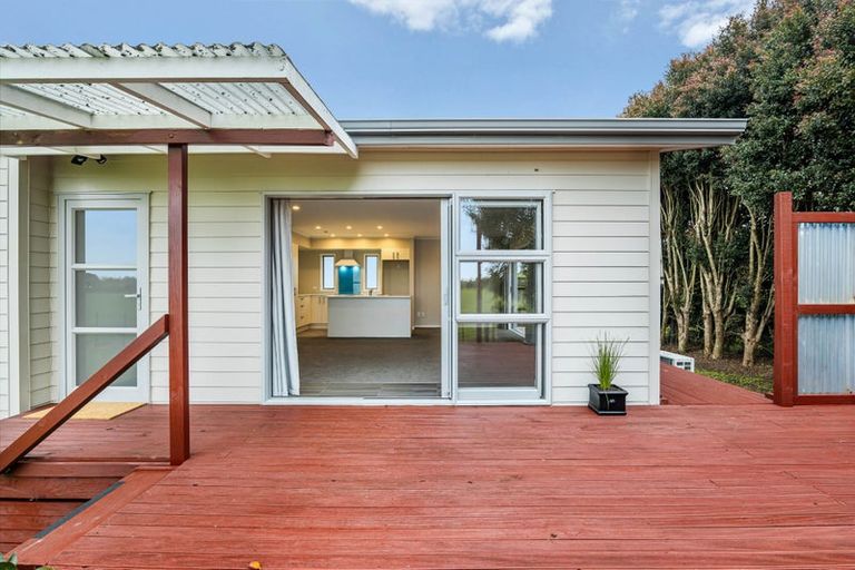 Photo of property in 15 Lowburn Avenue, Waipu, 0510