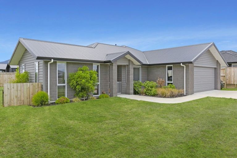 Photo of property in 20 Harakeke Drive, Wharewaka, Taupo, 3330