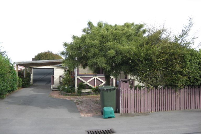 Photo of property in 17 Kenilworth Street, Addington, Christchurch, 8024