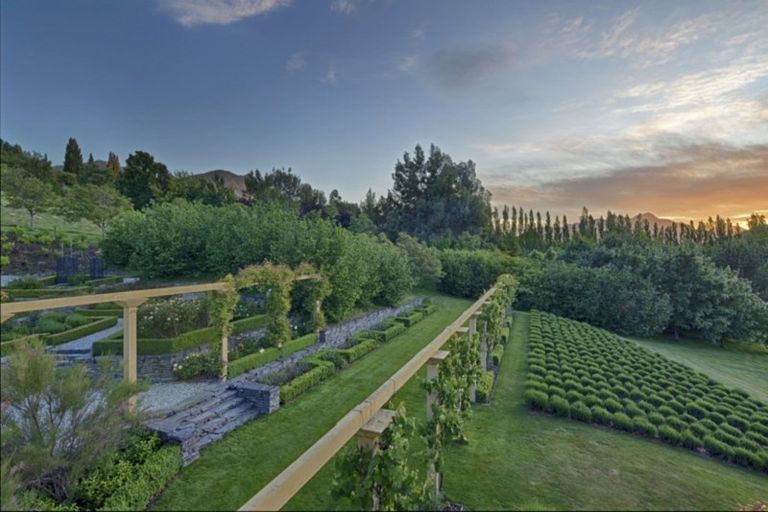 Photo of property in 196 Lower Shotover Road, Speargrass Flat, Queenstown, 9371