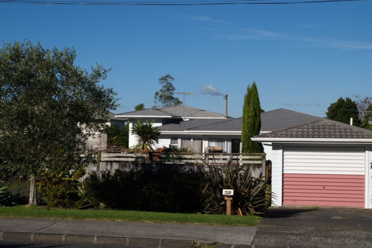 Photo of property in 1/47 Litten Road, Cockle Bay, Auckland, 2014