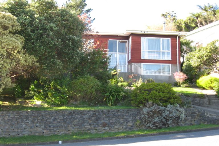 Photo of property in 21 Lord Street, Stokes Valley, Lower Hutt, 5019