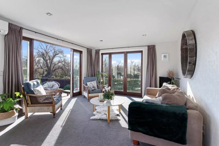 Photo of property in 1 Tompkins Lane, Burwood, Christchurch, 8061