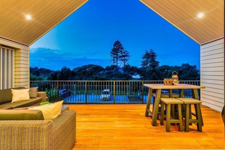 Photo of property in 42 Catalina Bay Drive, Hobsonville, Auckland, 0616