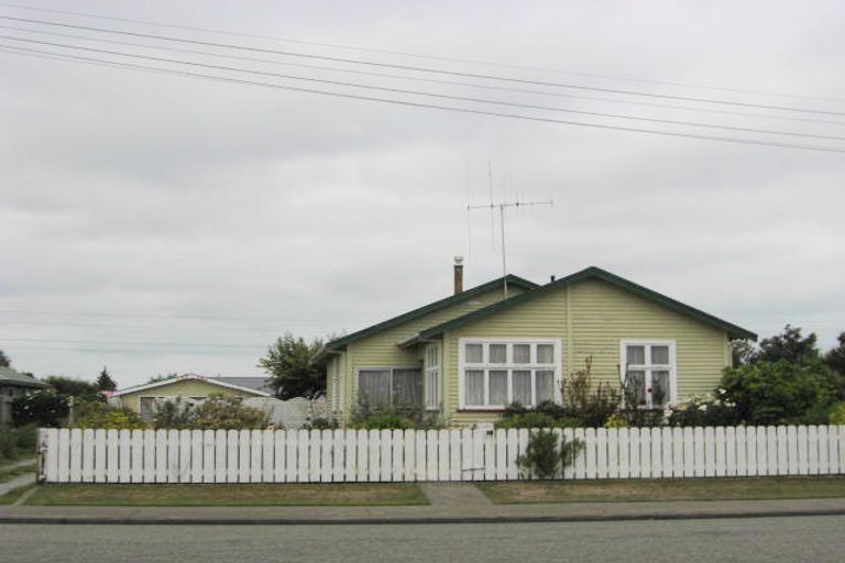 Photo of property in 38 Ormsby Street, Temuka, 7920