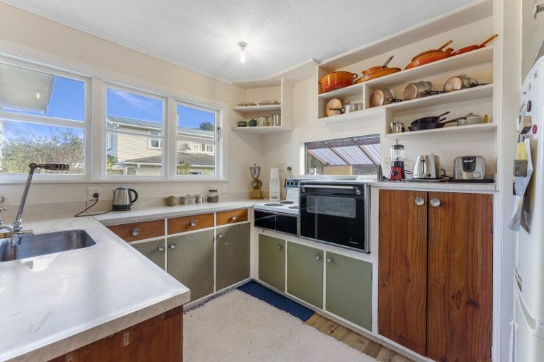 Photo of property in 179 Park Road, Belmont, Lower Hutt, 5010